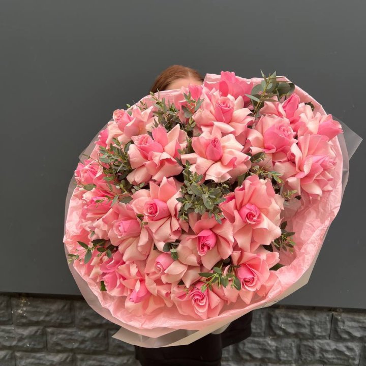  25 розовых французских роз в Улан-Удэ