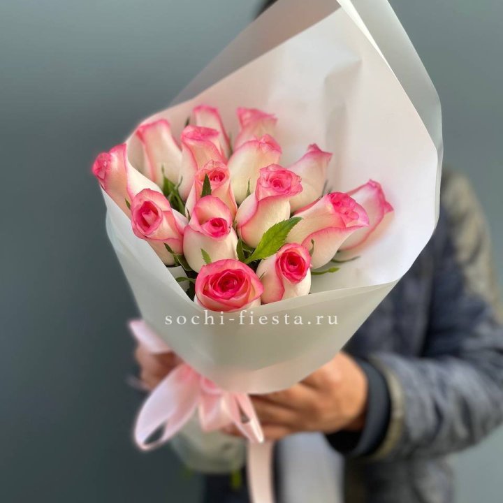 15 роз "Джумилия" в Улан-Удэ