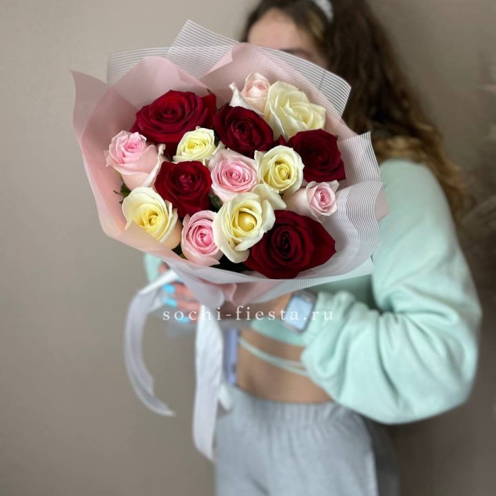 15 роз "Карусель" в Улан-Удэ