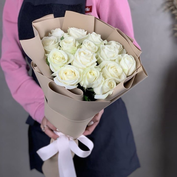 15 белых роз миракли в Улан-Удэ