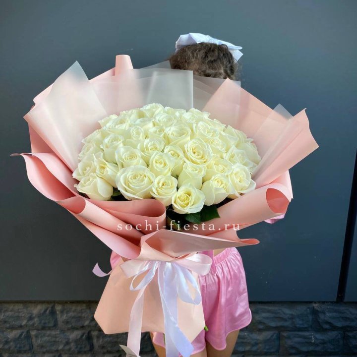 35 белых роз в Улан-Удэ