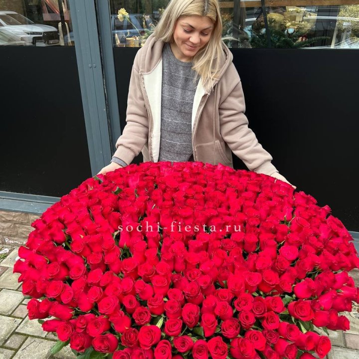 501 красная роза в корзине в Улан-Удэ