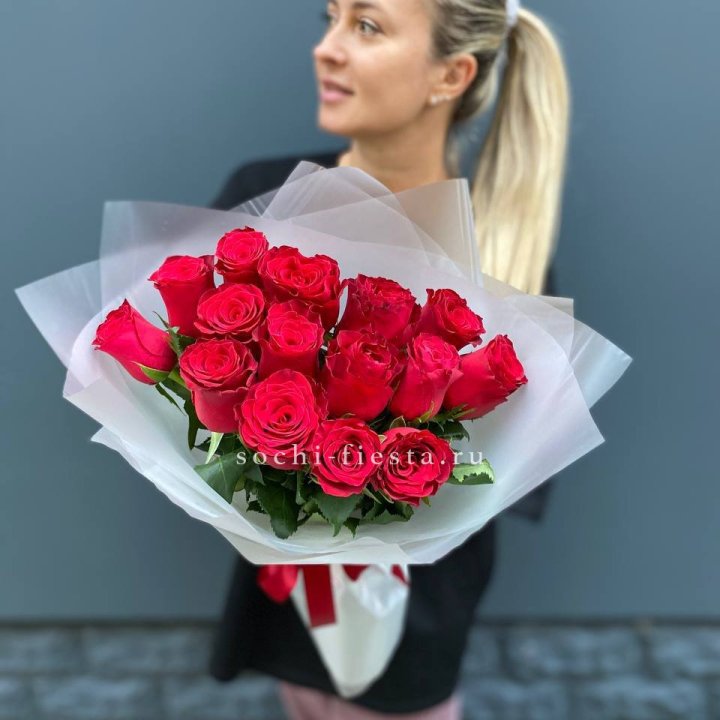 Букет из 15 красных роз  в Улан-Удэ