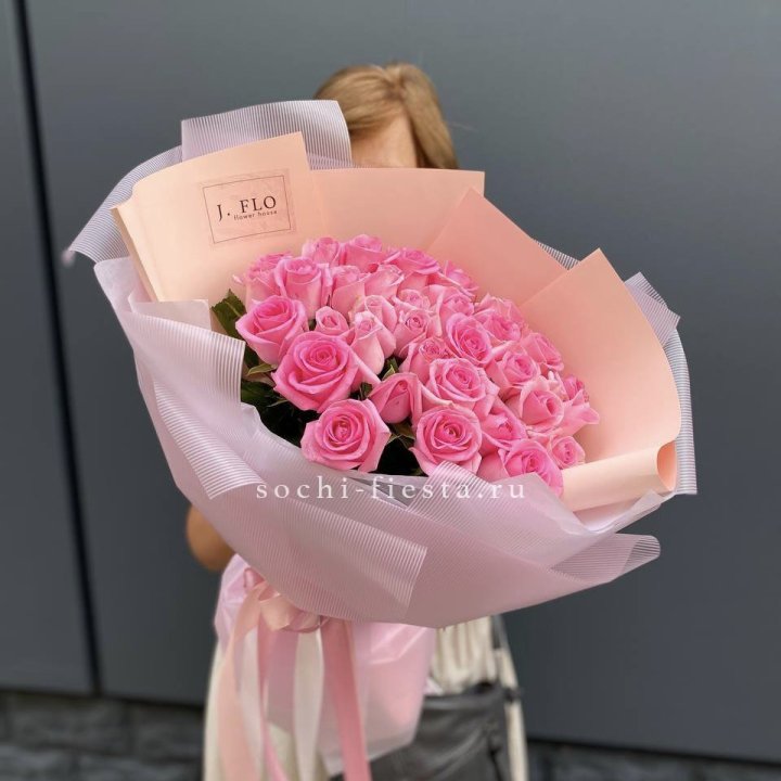 33 Розовые розы в Улан-Удэ