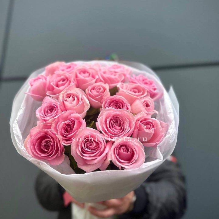 21 Розовая роза в белом в Улан-Удэ