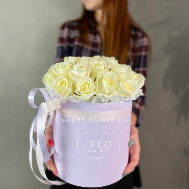 25 роз в цилиндре  в Улан-Удэ