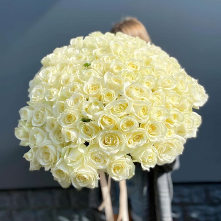 Букет  из 101 белой розы  в Улан-Удэ