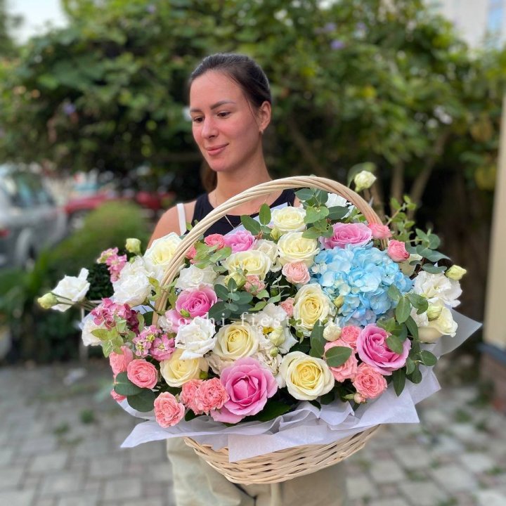 Цветочная корзина №2 в Улан-Удэ