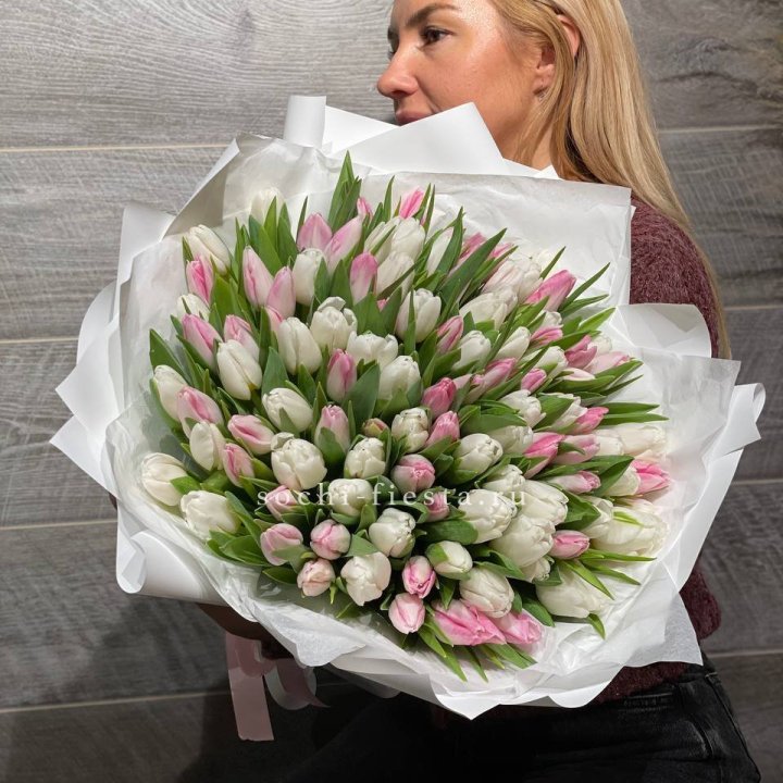 101 тюльпан нежный микс в Улан-Удэ