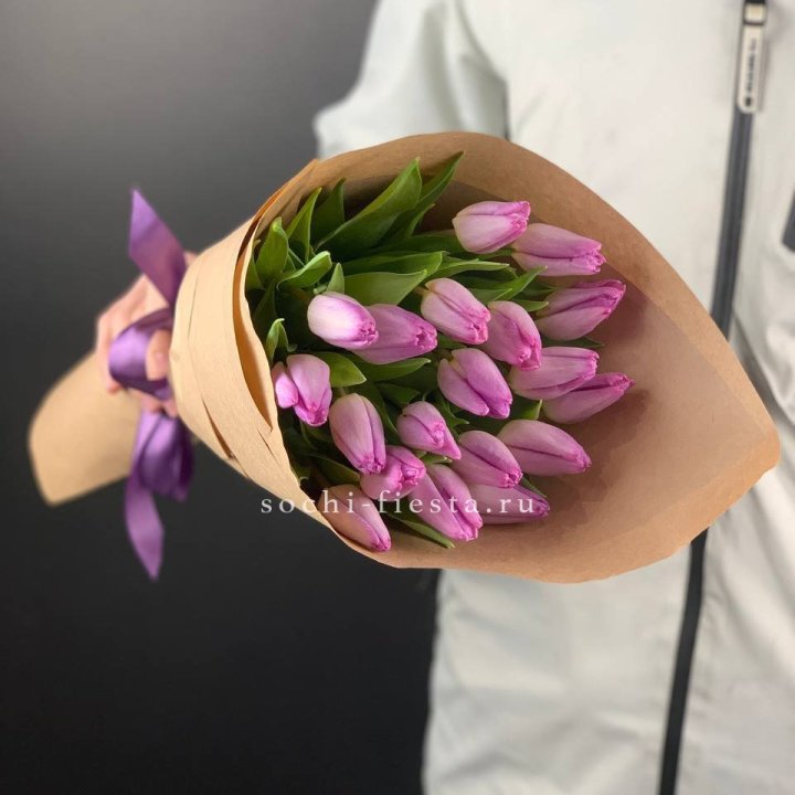 19 розовых  тюльпанов в Улан-Удэ