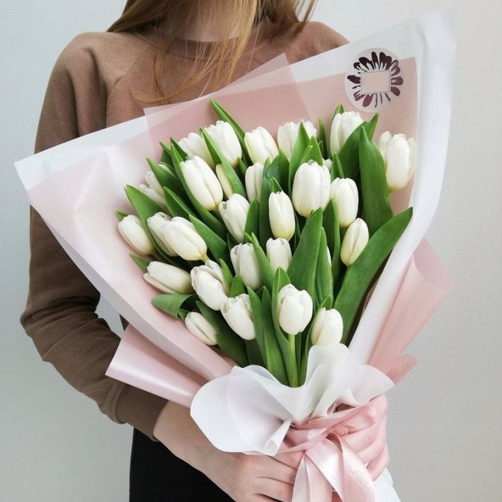 Букет белых тюльпанов "Моника" в Улан-Удэ