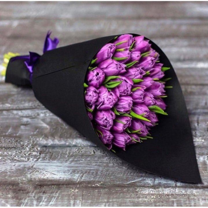 Пионовидные тюльпаны блэк в Улан-Удэ