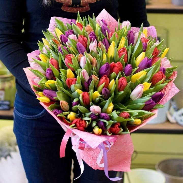 101 тюльпан "Джуси" в Улан-Удэ