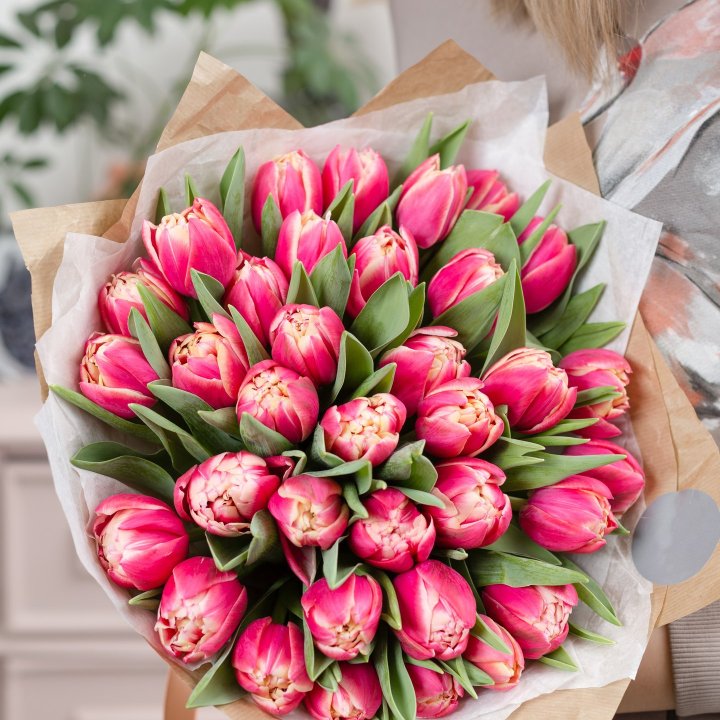 Букет пионовидных тюльпанов в Улан-Удэ
